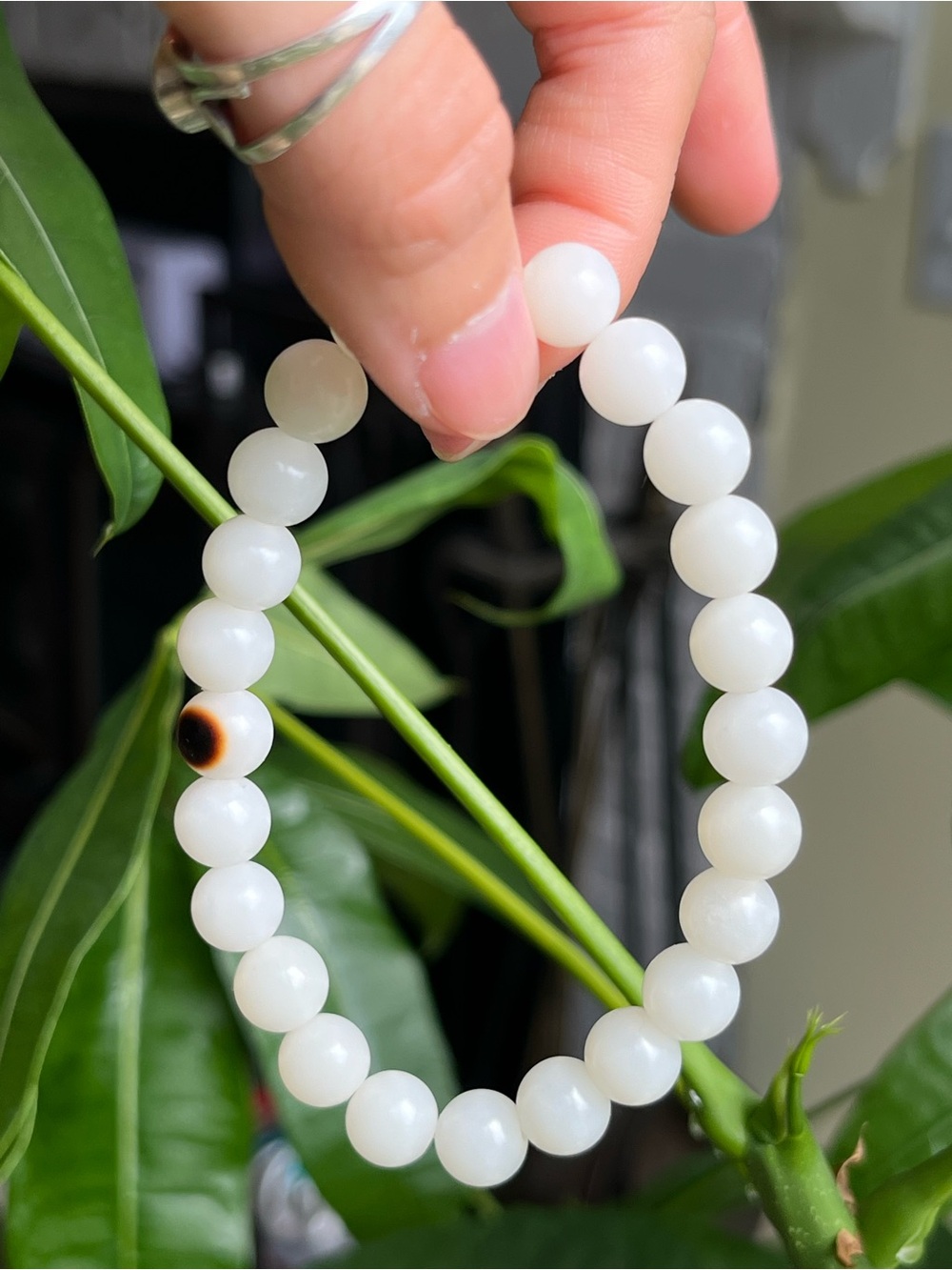 8mm White Bodhi Seed Mala,Beaded Prayer/Chanting Mediation Stretch Bracelet NWOT